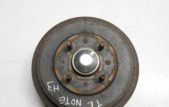 Nissan Note (E12) Stub axle HR12DDR