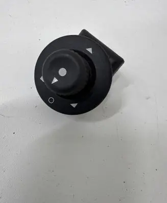 Citroen Xsara Picasso Wing mirror switch 185526