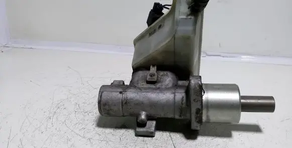 Ford Galaxy Master brake cylinder 7M4611303A
