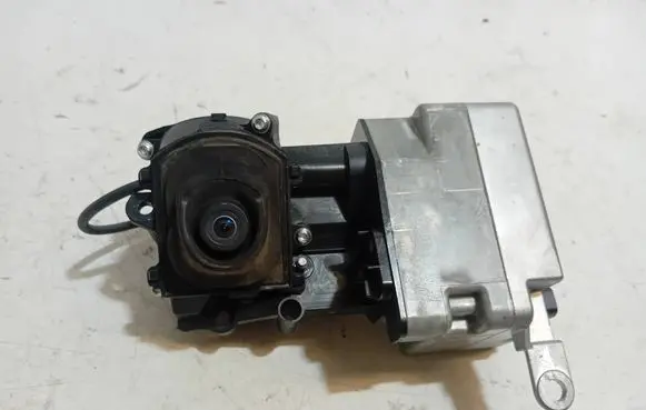 BMW 6 F06 Gran coupe Reversing camera 7412896 143701F0