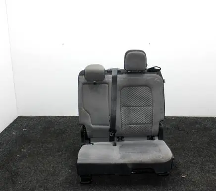 Ford Escape III Rear seat 