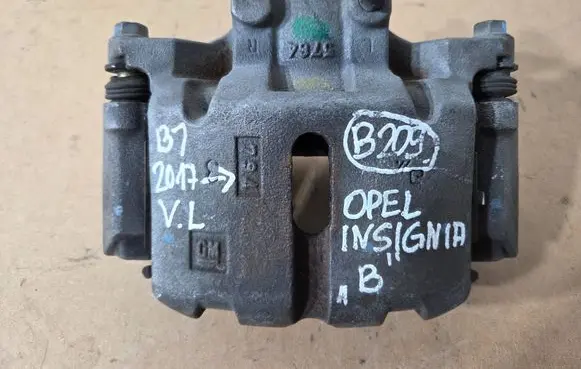 Opel Insignia B Front brake caliper 5764