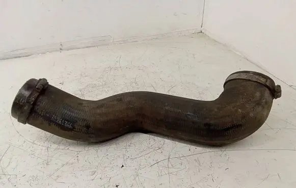 Volvo XC90 Intercooler hose/pipe 31261366