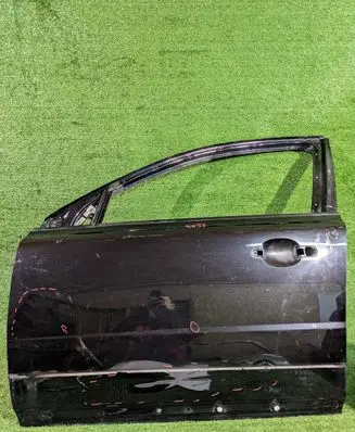 Volvo XC70 Front door 