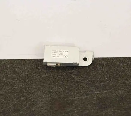 Mazda 6 Aerial antenna amplifier GS2A669N0A