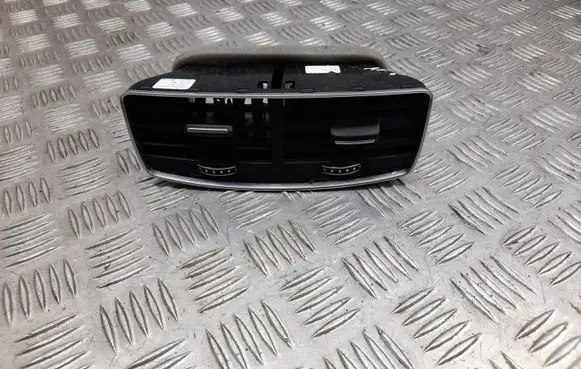 Audi A8 S8 D4 4H Rear air vent grill 4H0819203A 4H0819203B