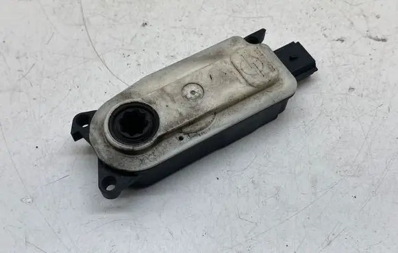 Ford Focus Intake manifold valve actuator/motor JX6B8476AB