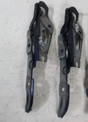 BMW 1 E82 E88 Tailgate/trunk/boot hinge