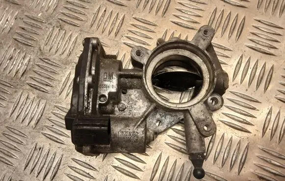 Opel Insignia A Throttle valve 55554164