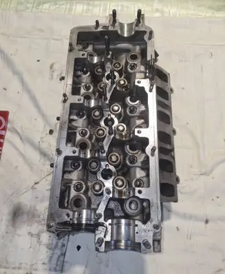 Audi A4 S4 B6 8E 8H Engine head 059103373D 482118