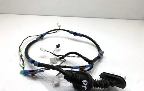 Toyota Camry VIII XV70 Rear door wiring loom