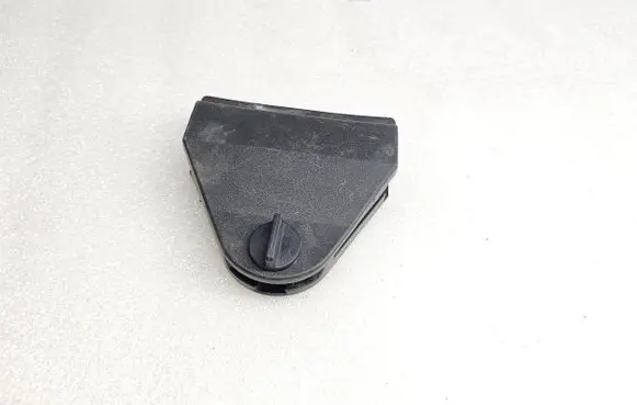 Audi A8 S8 D2 4D Hazard Warning Triangle Mounting Bracket 4B5860285C 4D0860255C 8D5860255A