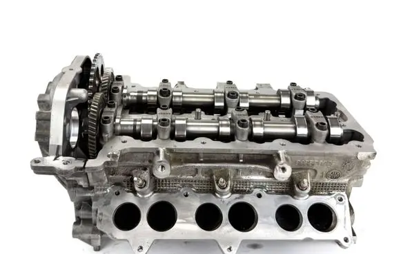 Jeep Grand Cherokee Engine head 90352072F