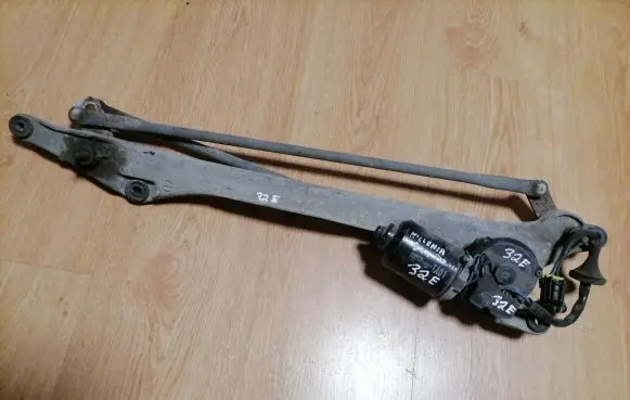Mazda Millenia Front wiper linkage and motor 8492000011
