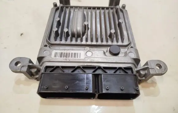 Mercedes-Benz C W205 Engine control unit/module ECU A6519004500