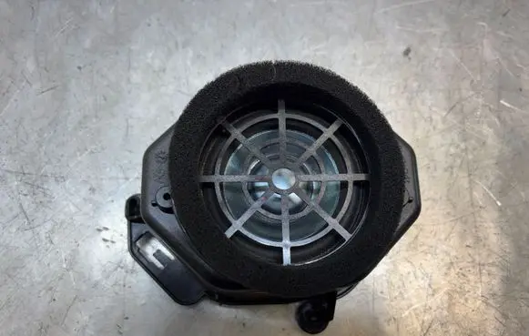 Mercedes-Benz E AMG W212 Parcel shelf speaker A2048202402