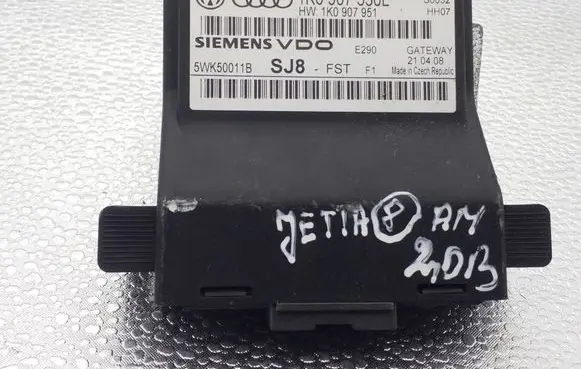 Volkswagen Jetta V Other control units/modules 1K0907530L 1K0907951 5WK50011B