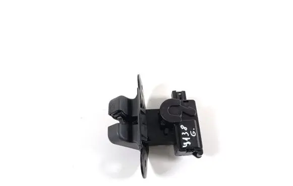 Loading door lock