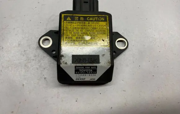 Lexus RX 450H Acceleration sensor 8918348010