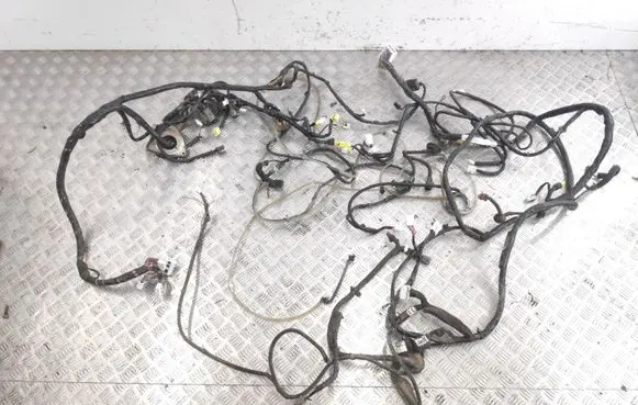 Nissan Pathfinder R50 Tailgate/trunk wiring harness 241702W660 Z34567 8332305