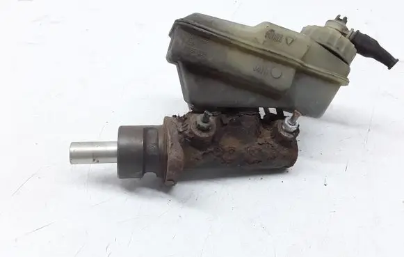Volkswagen Transporter - Caravelle T4 Master brake cylinder