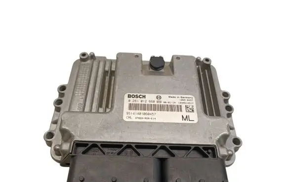 Honda Civic Engine control unit/module 0281012660 1039S14517 37820RSRE14