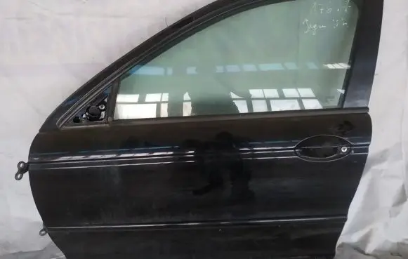 Jaguar X-Type Front door juodos