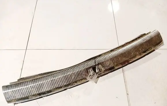 Other trunk/boot trim element