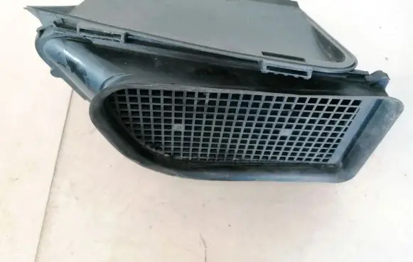 Mercedes-Benz R W251 Air filter box 2518300053