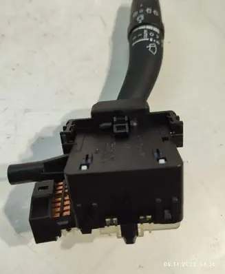 Hyundai Santa Fe Wiper control stalk 202005765