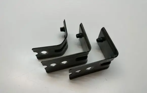 Volkswagen Amarok Fender mounting bracket 2H6821149 2H6821193