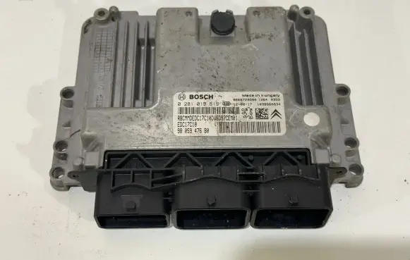 Citroen C4 II Engine control unit/module 9805947680