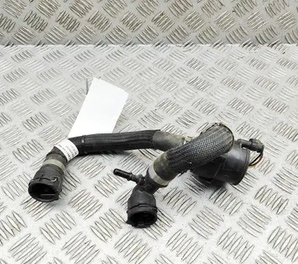 Land Rover Range Rover Evoque L551 Engine coolant pipe/hose M8D218D474AA 0392023375
