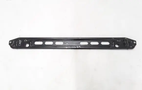 Volvo XC60 Radiator mount bracket 31368100