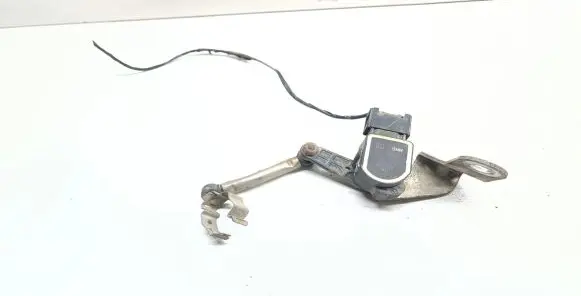 BMW 3 E90 E91 Headlight/headlamp level sensor 6778813