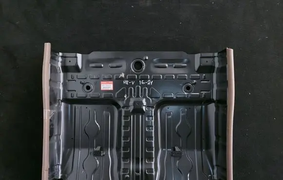 Honda Civic X Trunk bottom trim panel 04655TB9G00ZZ