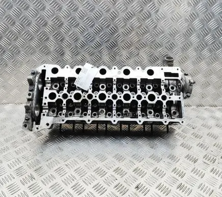 Volvo V70 Engine head 36050993