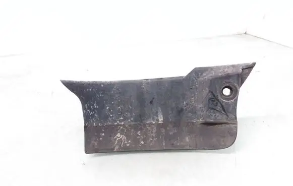Mercedes-Benz C W203 Rear mudguard A2036980854