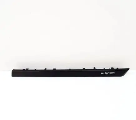 Audi e-tron Dashboard glove box trim 4KR857186
