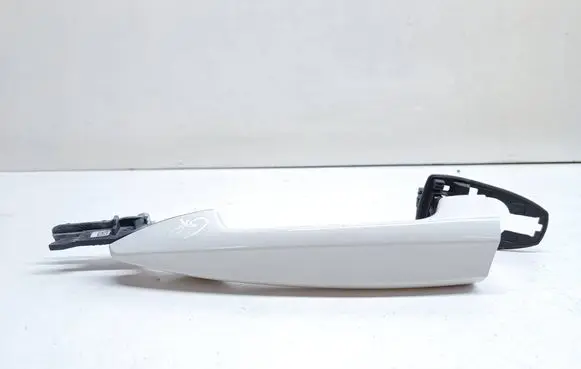 BMW 2 F46 Rear door exterior handle