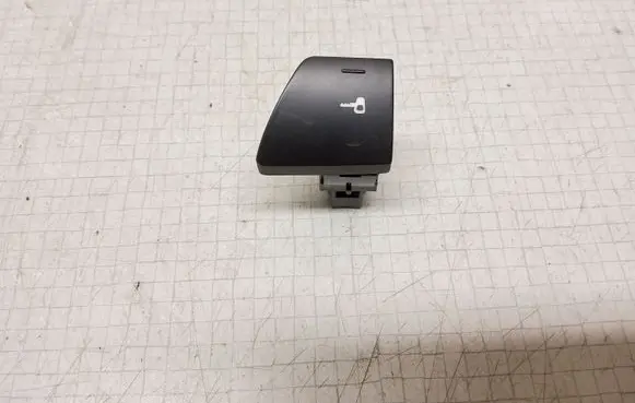 Peugeot 307 Central locking switch button 9636668477