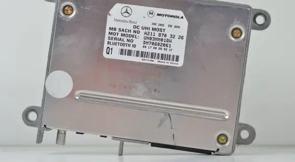 Mercedes-Benz C W203 Bluetooth control unit module A2118703226 UH03MM01RW DM70602061
