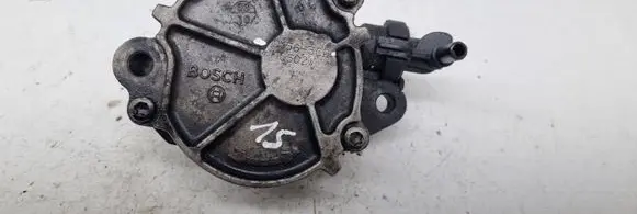 Citroen C4 I Picasso Vacuum pump D1563C2