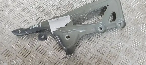 BMW X2 F39 Fender mounting bracket 7431007