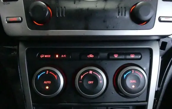 Mazda 6 Climate control/heater control trim GDB461190 IMPRK1067677
