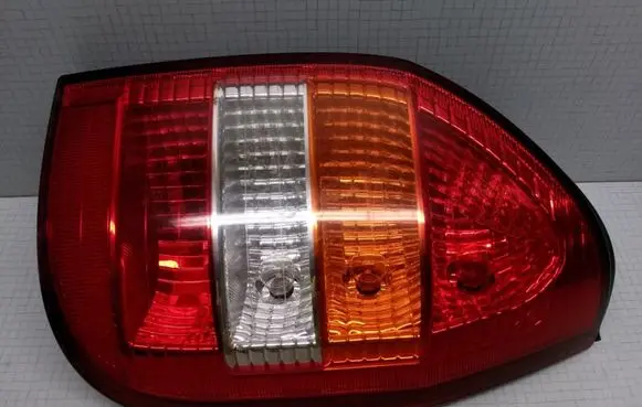 Opel Zafira A Rear/tail lights 62281 524912