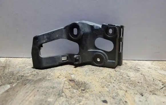 Audi A4 S4 B7 8E 8H Fender mounting bracket 8E0853921D