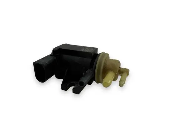 Audi A3 S3 8V Valve vacuum 1K0906627B