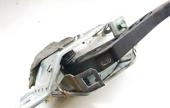 Opel Astra H Clutch pedal 28870