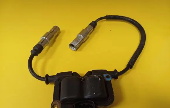 Smart Roadster High voltage ignition coil A0001587703 0221503022